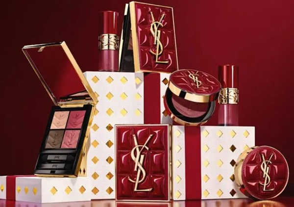 YSL(イヴサンローラン)クリスマスコフレ2026
